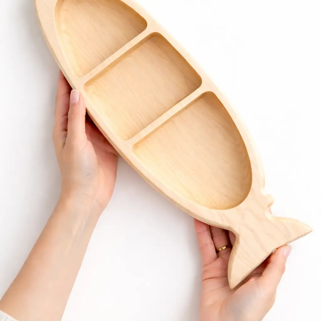 Fish Catch-all Tray: One compartment / Cherry wood