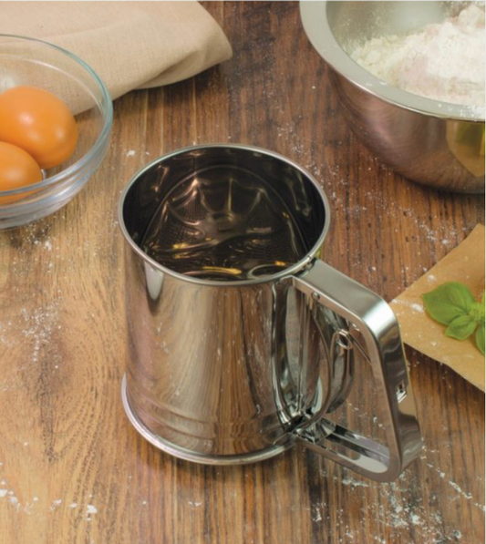 Squeeze Flour Sifter