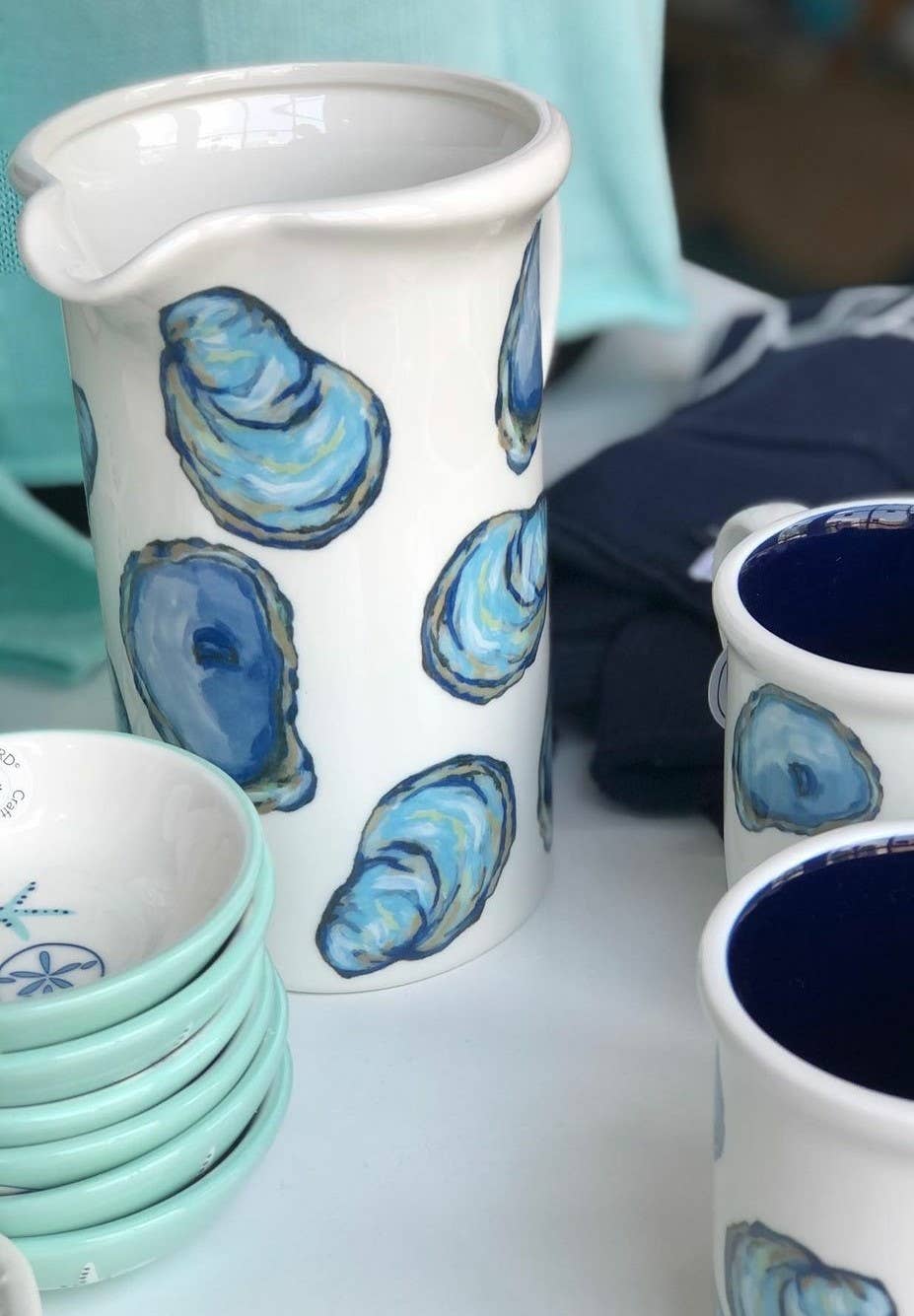 Oyster Pitcher